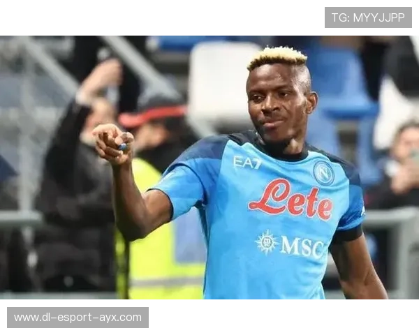 奥斯梅恩冷静突破连续制造杀机,那不勒斯进攻端全面爆燃 奥斯梅恩冷静突破连续制造杀机,那不勒斯进攻端全面爆燃